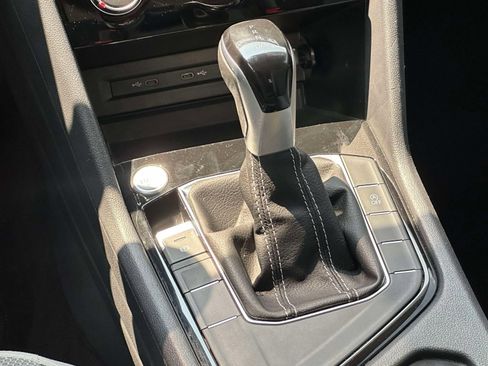 Certified 2024 Volkswagen Taos S FWD image 19