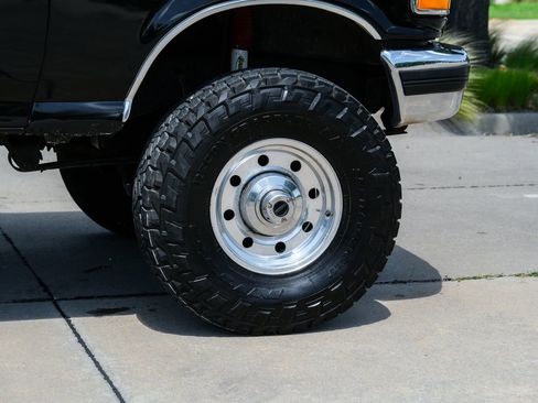Used 1997 Ford F350 4x4 Regular Cab image 17