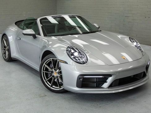Used 2021 Porsche 911 Carrera image 6