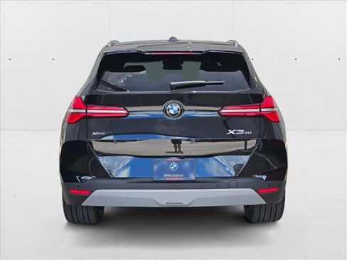 Used 2025 BMW X3 xDrive30i w/ Premium Package image 6