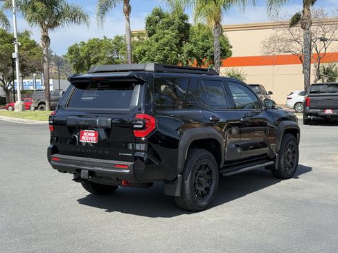 New 2026 Toyota 4Runner TRD Off-Road Premium AWD/4WD image 7