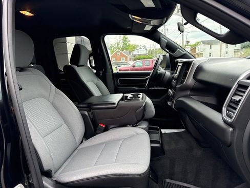 Used 2023 RAM 1500 Big Horn AWD/4WD image 17