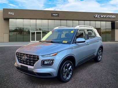 Certified 2023 Hyundai Venue SEL w/ Cargo Package