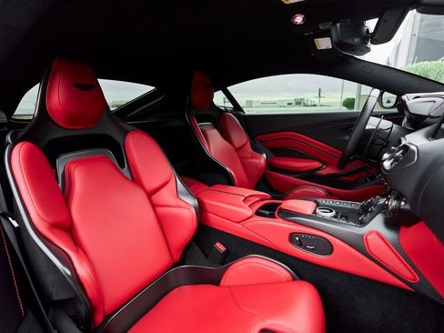 Used 2023 Aston Martin V12 Vantage image 45