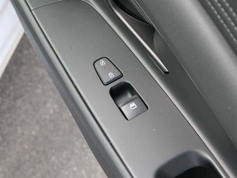 New 2025 Hyundai Elantra Sport image 26