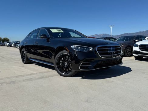 New 2026 Mercedes-Benz S 580 4MATIC Sedan image 2