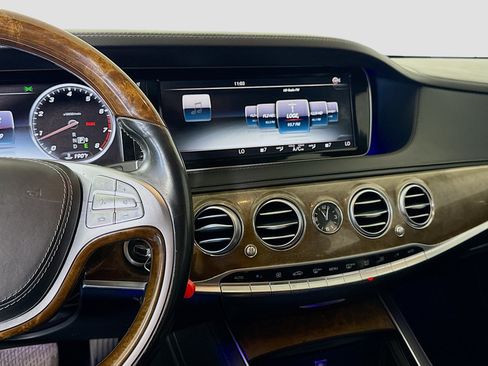 Used 2015 Mercedes-Benz S 550 4MATIC Sedan image 18