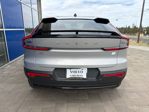 Used 2023 Volvo C40 P8 Recharge Ultimate AWD/4WD image 6