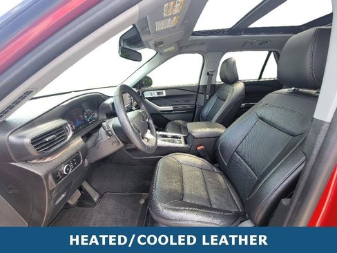 Used 2023 Ford Explorer Limited w/ Equipment Group 301A AWD/4WD image 5