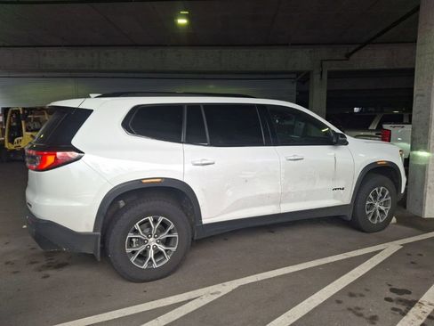 Used 2025 GMC Acadia AT4 w/ LPO, Floor Liner Package image 5