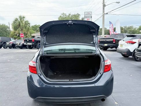 Used 2016 Toyota Corolla LE FWD image 6