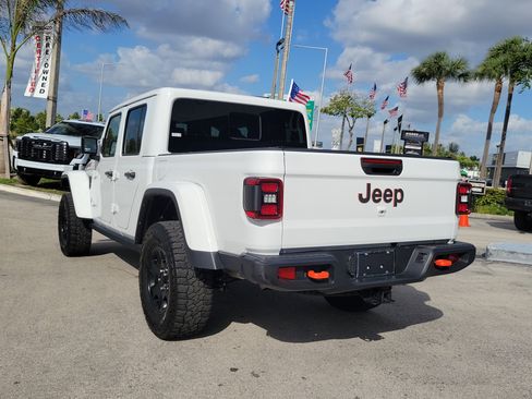 Used 2022 Jeep Gladiator Mojave w/ LED Lighting Group AWD/4WD image 7