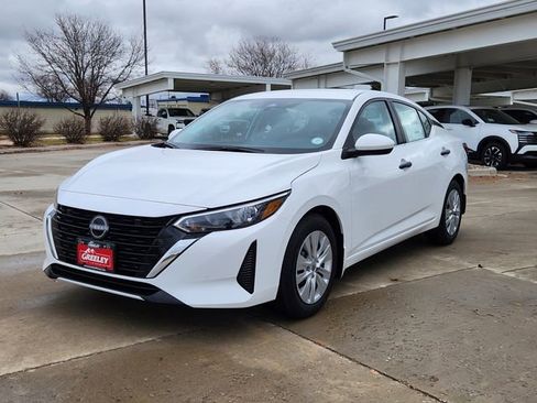 New 2025 Nissan Sentra S image 4