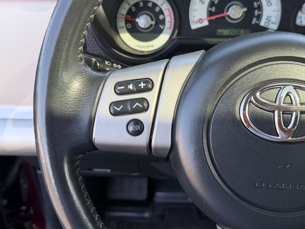 Used 2007 Toyota FJ Cruiser 4WD w/ Upgrade Pkg 1 image 24