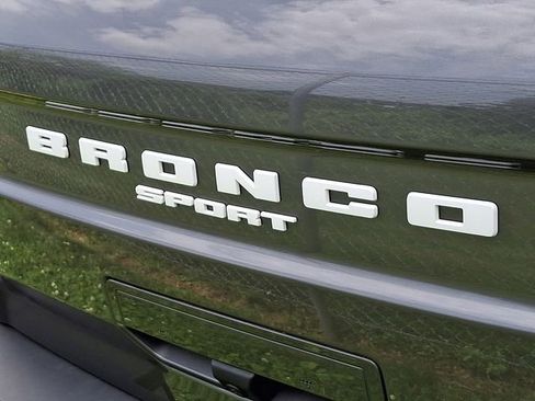 Used 2023 Ford Bronco Sport Heritage w/ Heritage Convenience Package AWD/4WD image 11