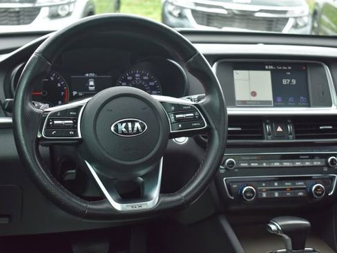 Used 2020 Kia Optima SX FWD image 22