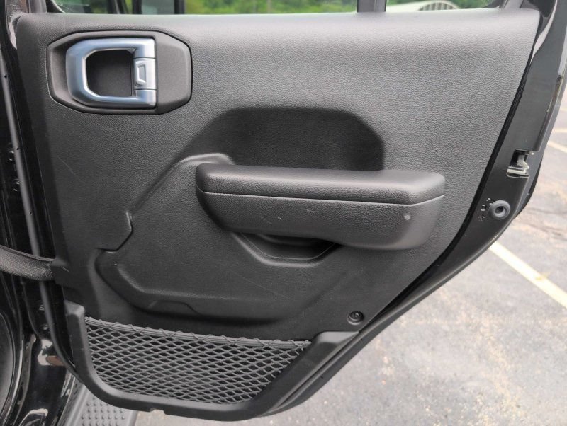 Used 2021 Jeep Wrangler Unlimited Sport AWD/4WD image 28