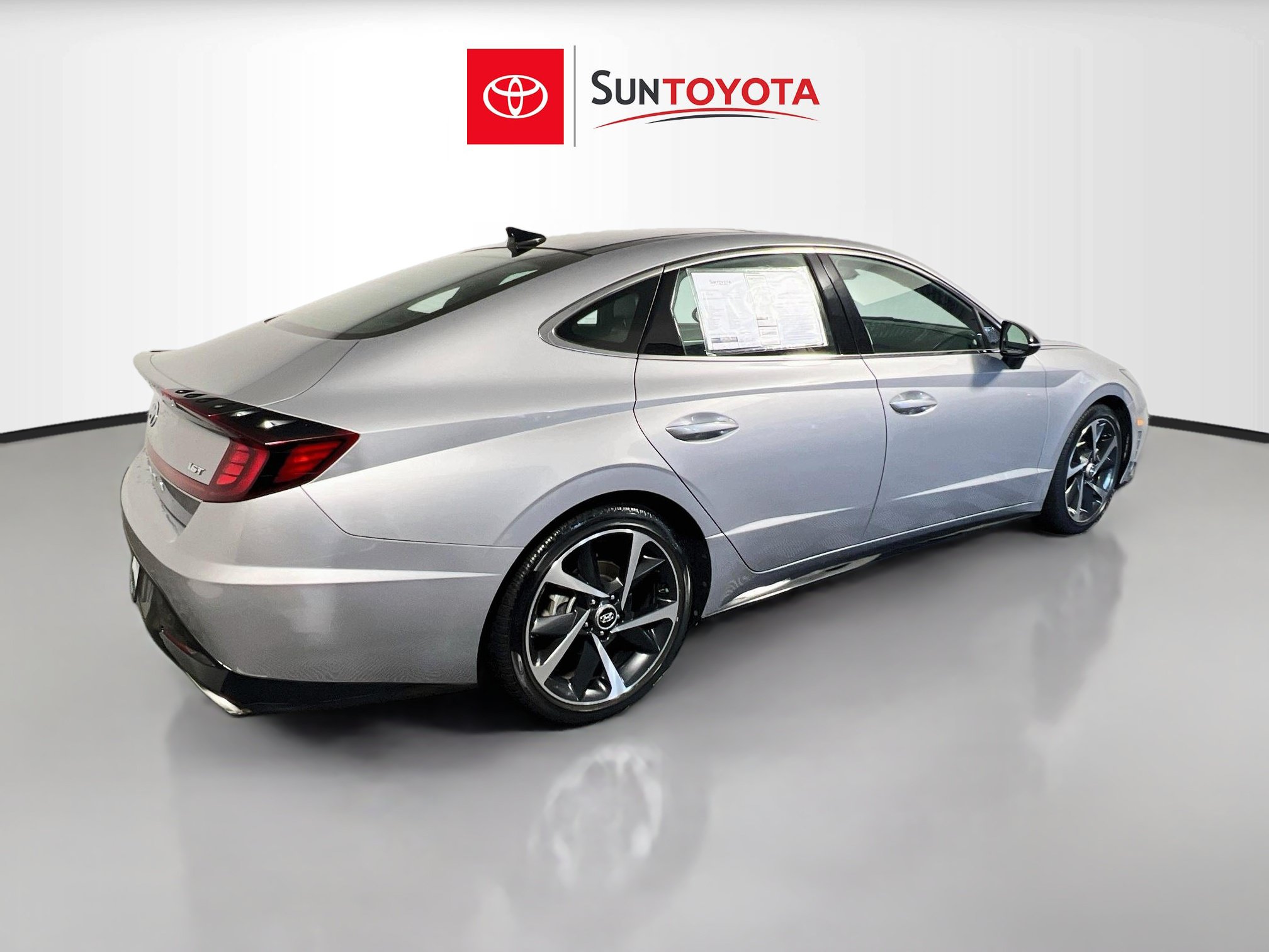 Used 2023 Hyundai Sonata SEL Plus w/ Cargo Package FWD image 4