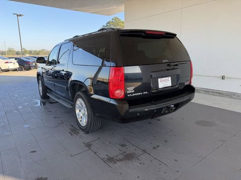 Used 2011 GMC Yukon XL SLT image 8