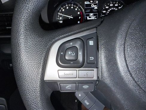 Used 2018 Subaru Forester 2.5i Premium AWD/4WD image 25