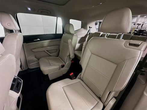 Used 2022 Volkswagen Atlas SEL image 28