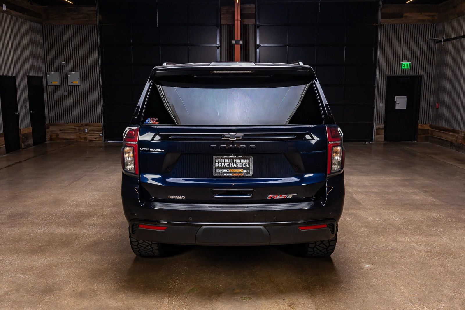 Used 2024 Chevrolet Tahoe RST w/ Luxury Package AWD/4WD image 8