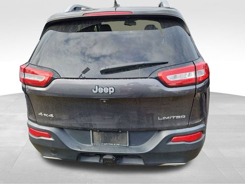 Used 2016 Jeep Cherokee Limited w/ Luxury Group image 5