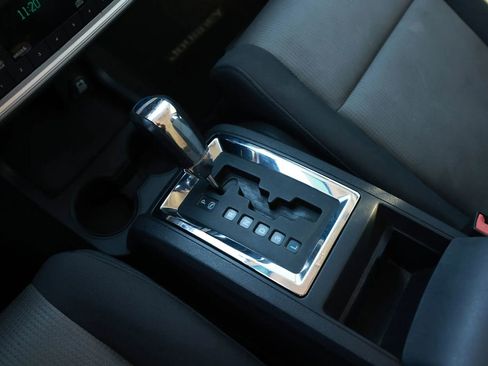 Used 2009 Dodge Journey SE image 37