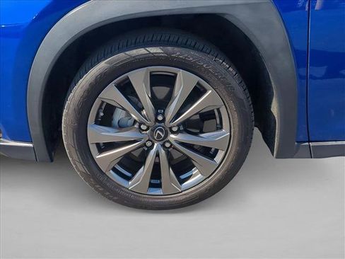 Used 2021 Lexus UX 200 F Sport w/ Accessory Package (Z2) FWD image 22