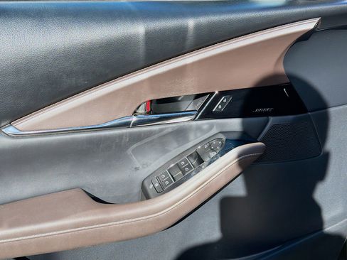 Used 2021 MAZDA CX-30 AWD 2.5 S w/ Premium Package image 17