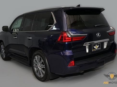 Used 2017 Lexus LX 570 4WD image 7