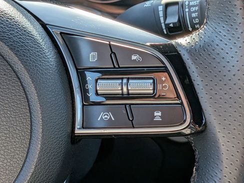 Used 2024 Kia Forte GT-Line FWD image 19