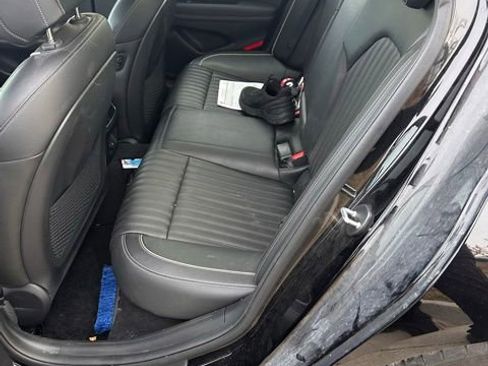 Used 2022 Genesis G70 2.0T w/ Prestige Package image 36