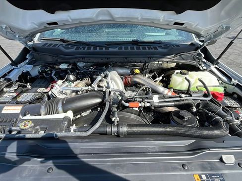 Used 2025 Ford F350 Platinum image 19