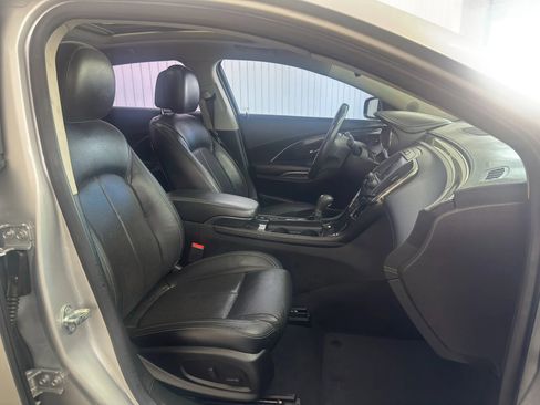 Used 2014 Buick LaCrosse Premium w/ Driver Confidence Package image 10