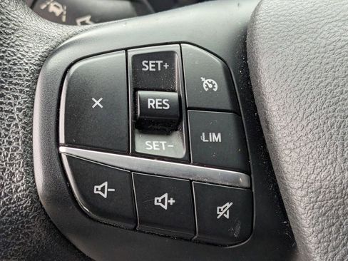 Used 2023 Ford Transit 350 XLT image 14