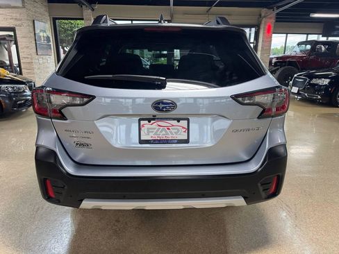 Used 2022 Subaru Outback Limited w/ Tech Package 2 AWD/4WD image 6