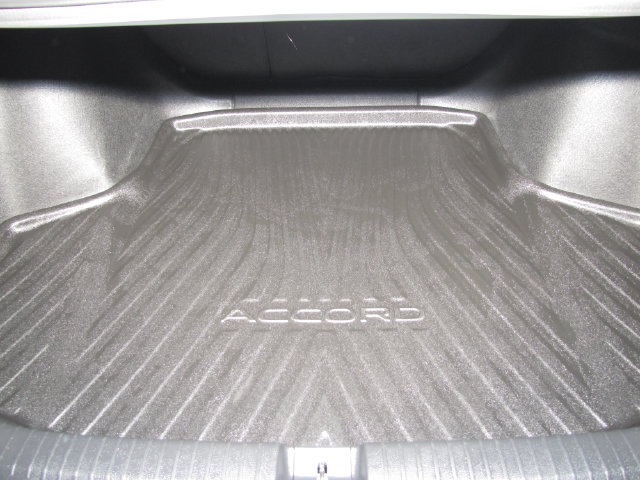 Certified 2023 Honda Accord EX image 40