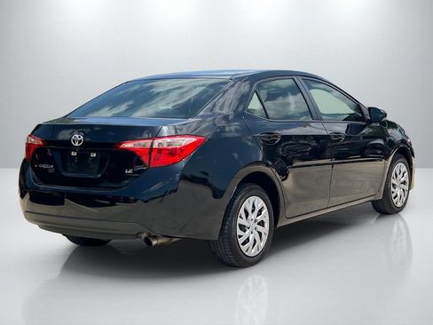Used 2018 Toyota Corolla LE FWD image 5