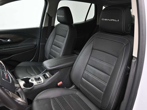 Used 2022 GMC Terrain Denali w/ Denali Premium Package AWD/4WD image 12
