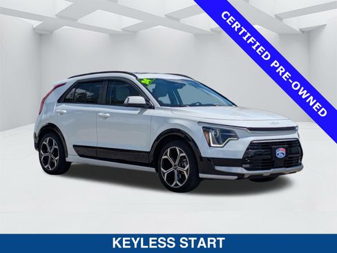 Used 2024 Kia Niro EX Touring FWD image 3