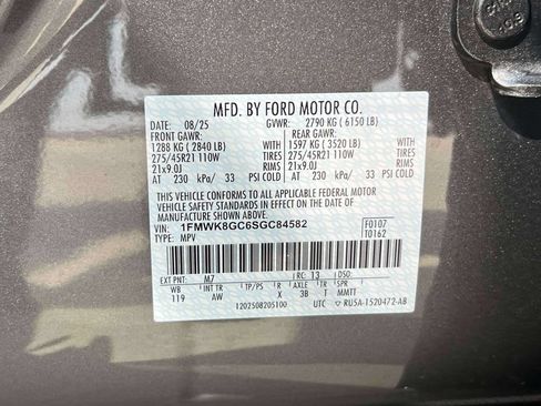 Used 2025 Ford Explorer ST w/ Sun And Sound Package AWD/4WD image 24
