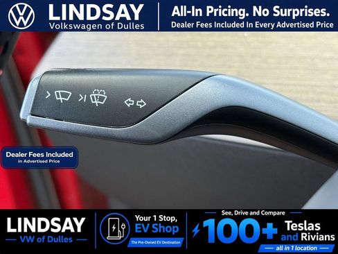 Used 2022 Tesla Model Y Long Range AWD/4WD image 24