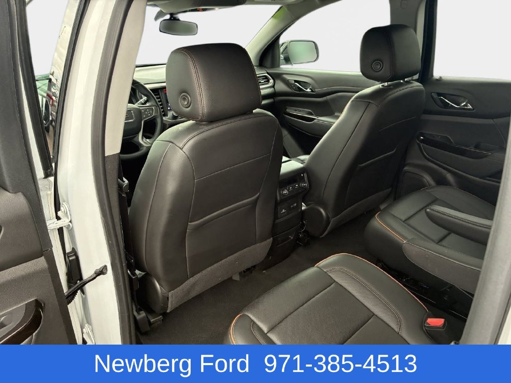 Used 2023 GMC Acadia AT4 AWD/4WD image 11