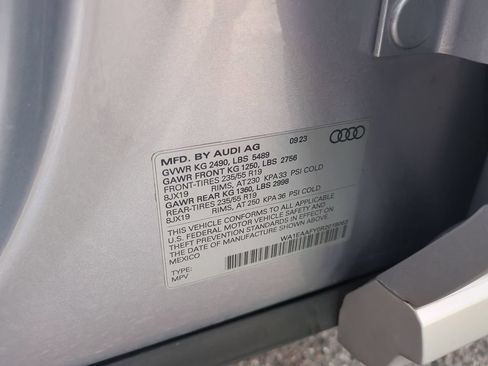 Used 2024 Audi Q5 2.0T Premium Plus AWD/4WD image 40