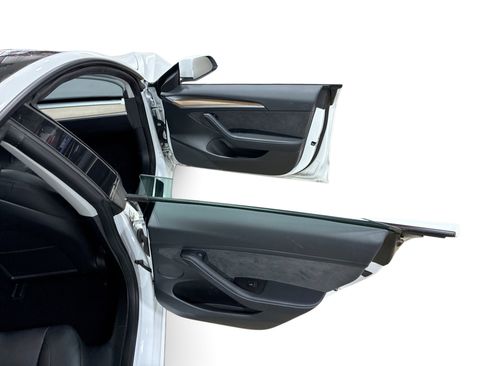 Certified 2023 Tesla Model 3 Standard Range RWD image 12