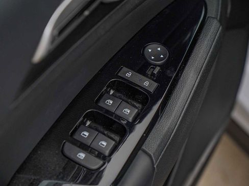 Certified 2023 Kia Sportage EX image 24