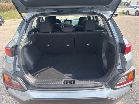 Used 2019 Hyundai Kona SE AWD/4WD image 9