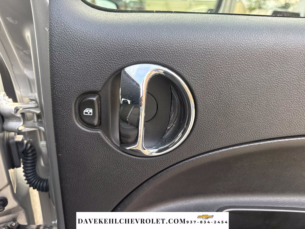 Used 2008 Chevrolet HHR LS FWD image 27
