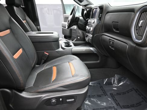 Used 2021 GMC Sierra 1500 AT4 w/ AT4 Premium Package image 18